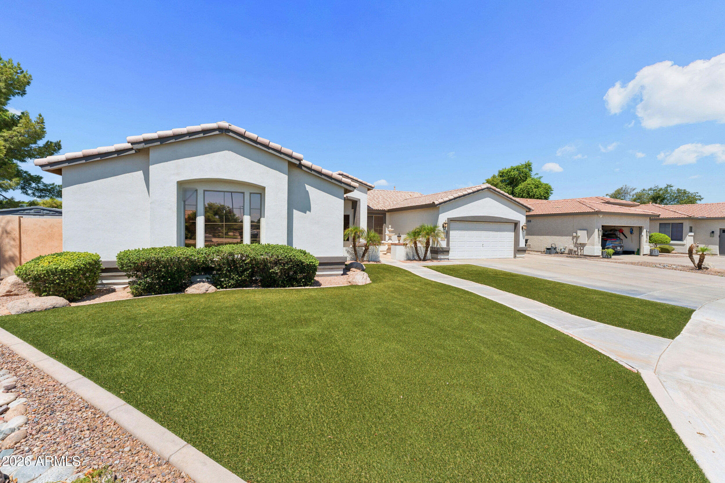 2242 W HAWKEN Way