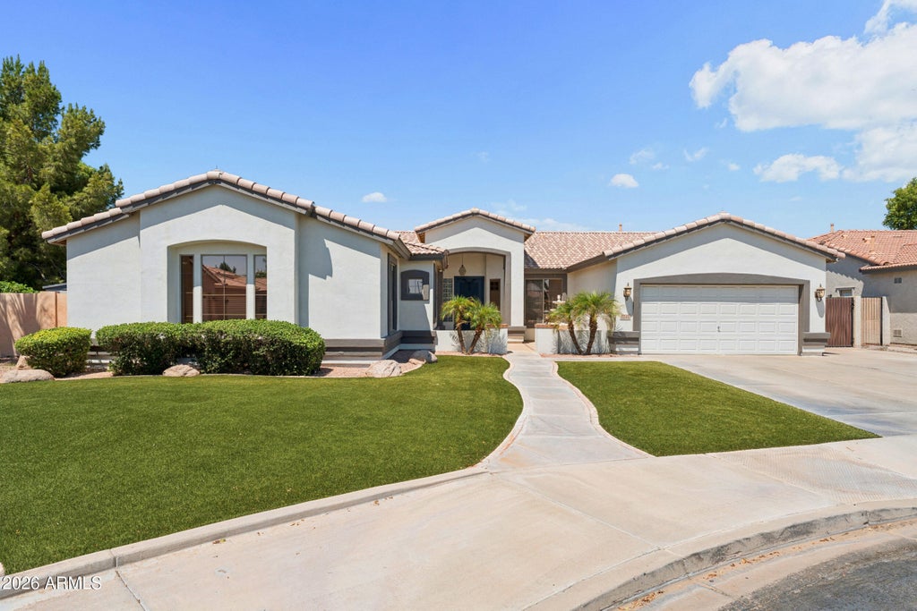 Photo of 2242 W Hawken Way, Chandler, AZ 85286 (MLS # 7077128)