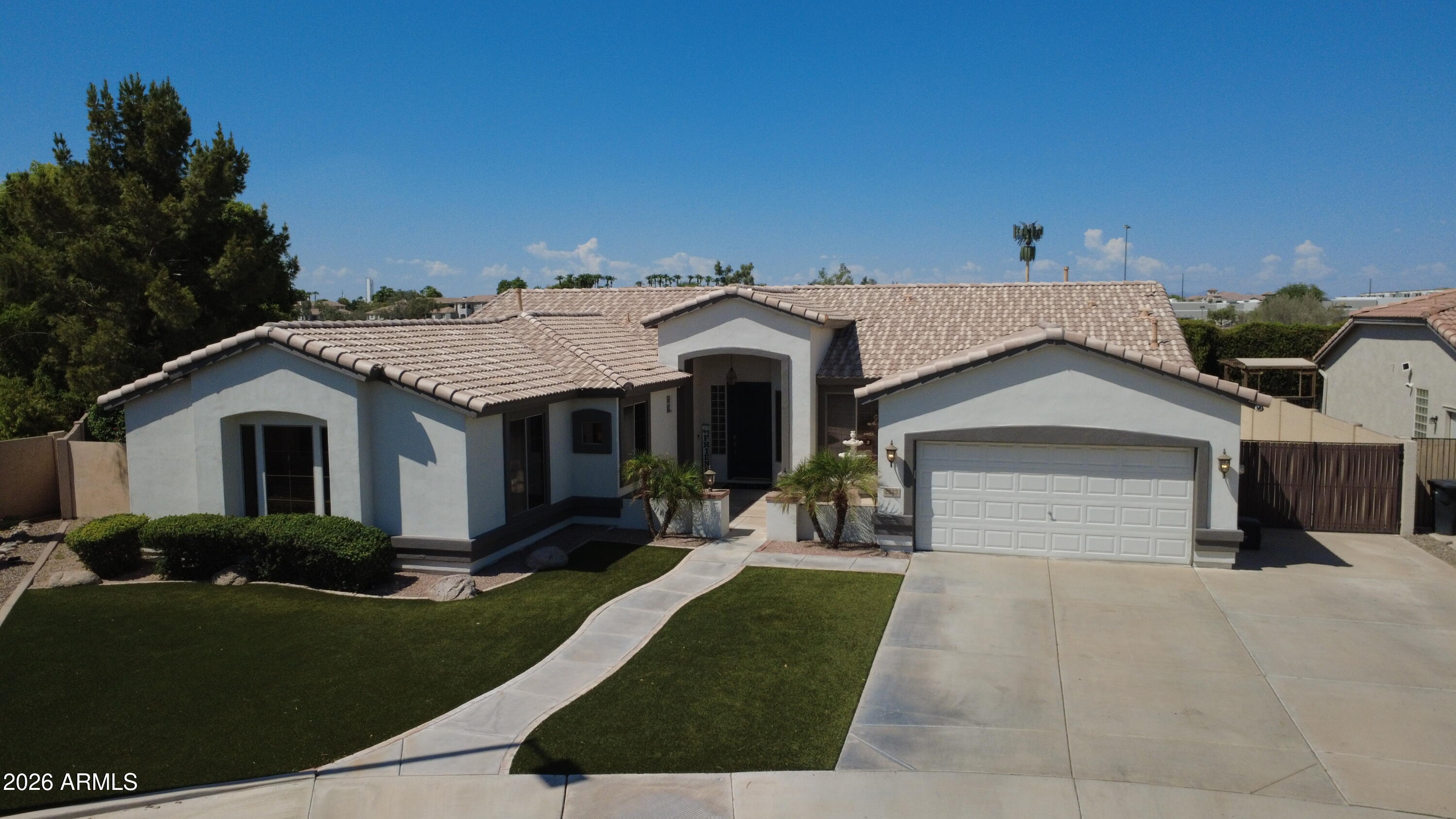 2242 W HAWKEN Way