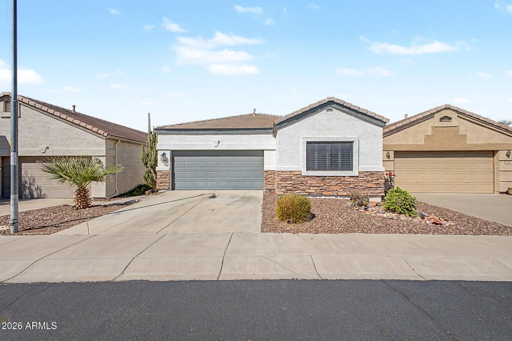 Photo of 3312 E Maldonado Drive, Phoenix, AZ 85042 (MLS # 7056755)