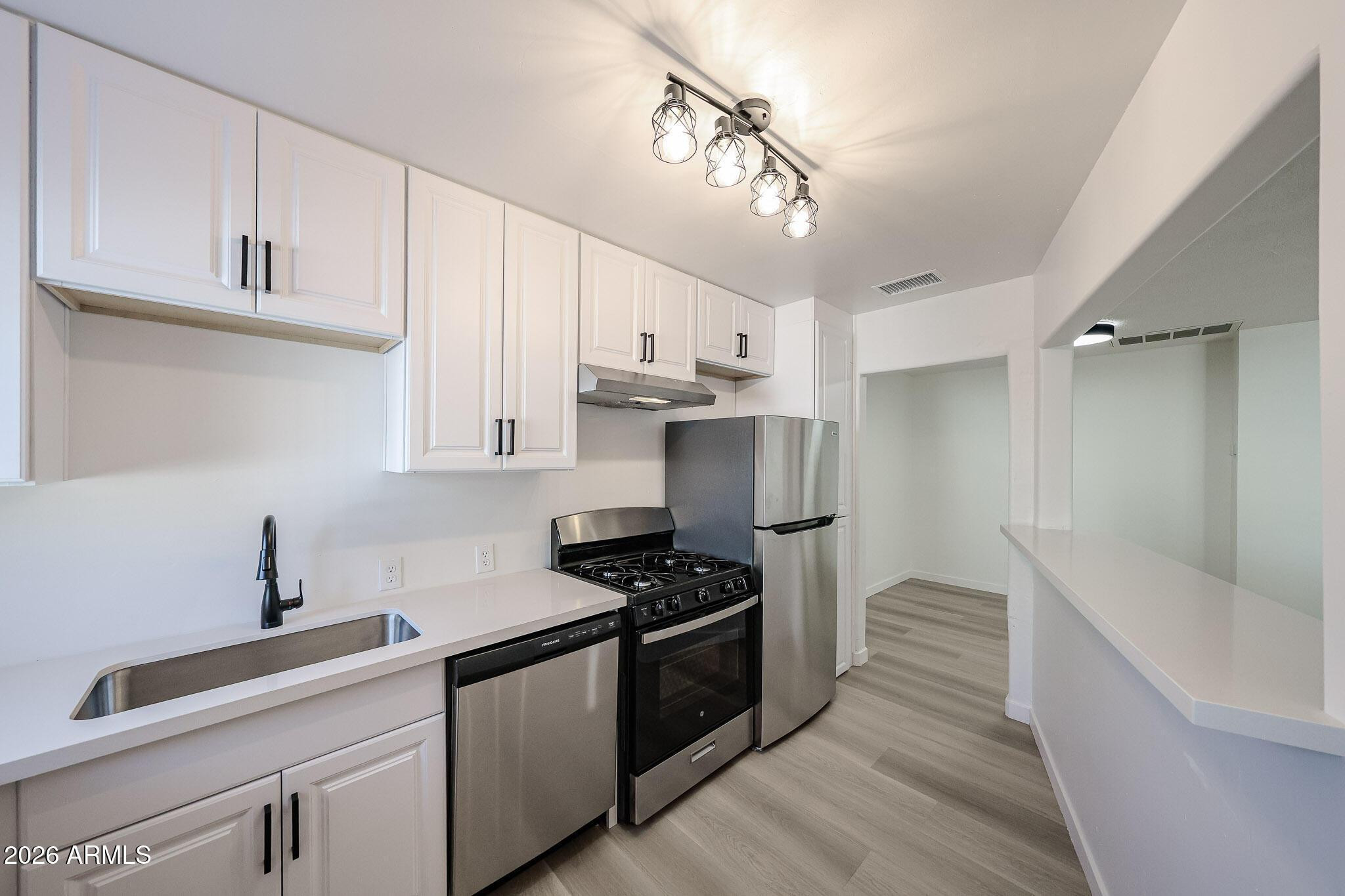 2945 N 19th Avenue Unit 67