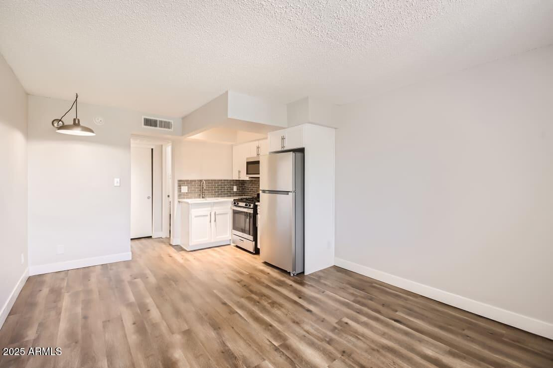 1645 E Thomas Road St