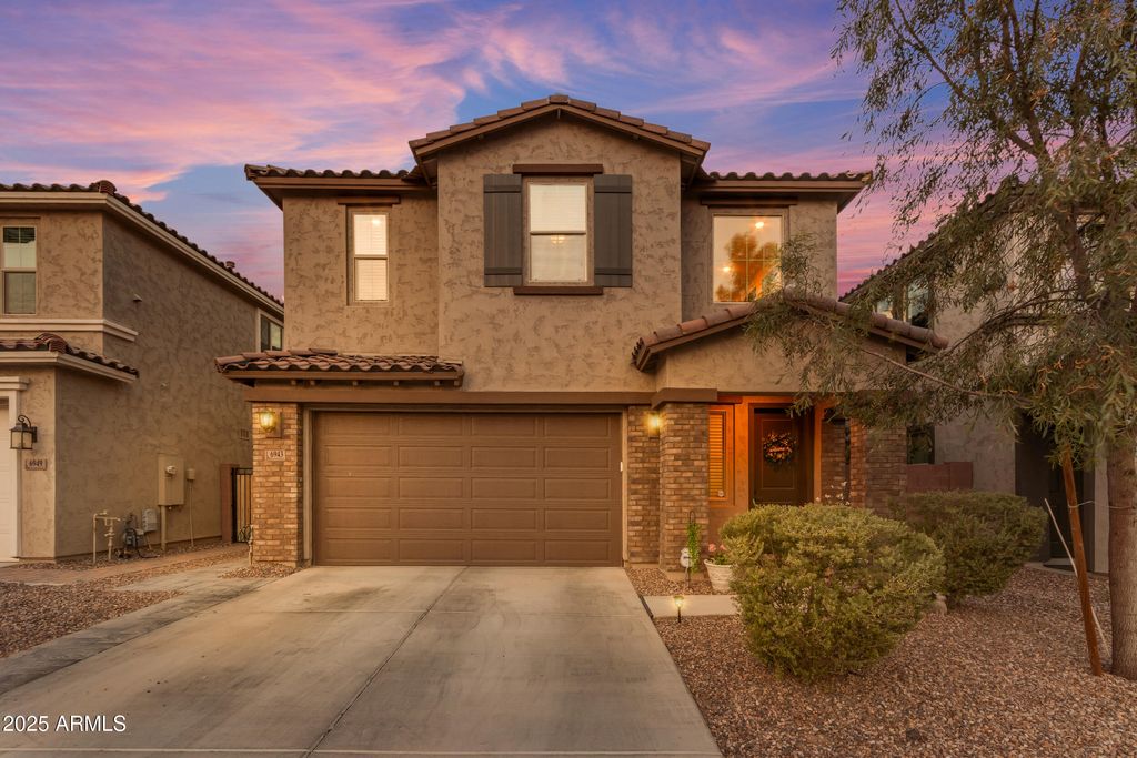 Photo of 6943 N 88th Drive, Glendale, AZ 85305 (MLS # 6931232)
