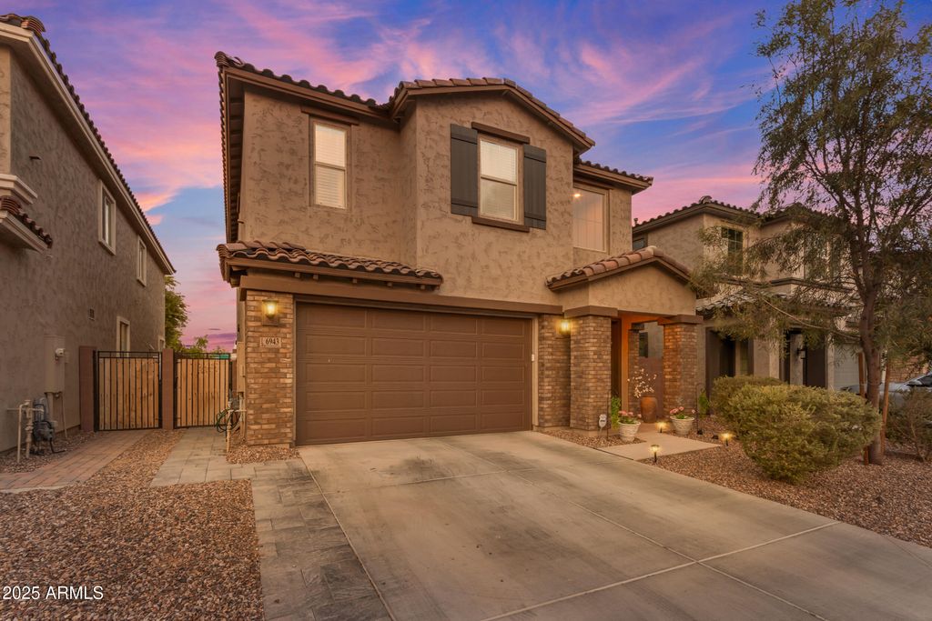 Photo of 6943 N 88th Drive, Glendale, AZ 85305 (MLS # 6931232)