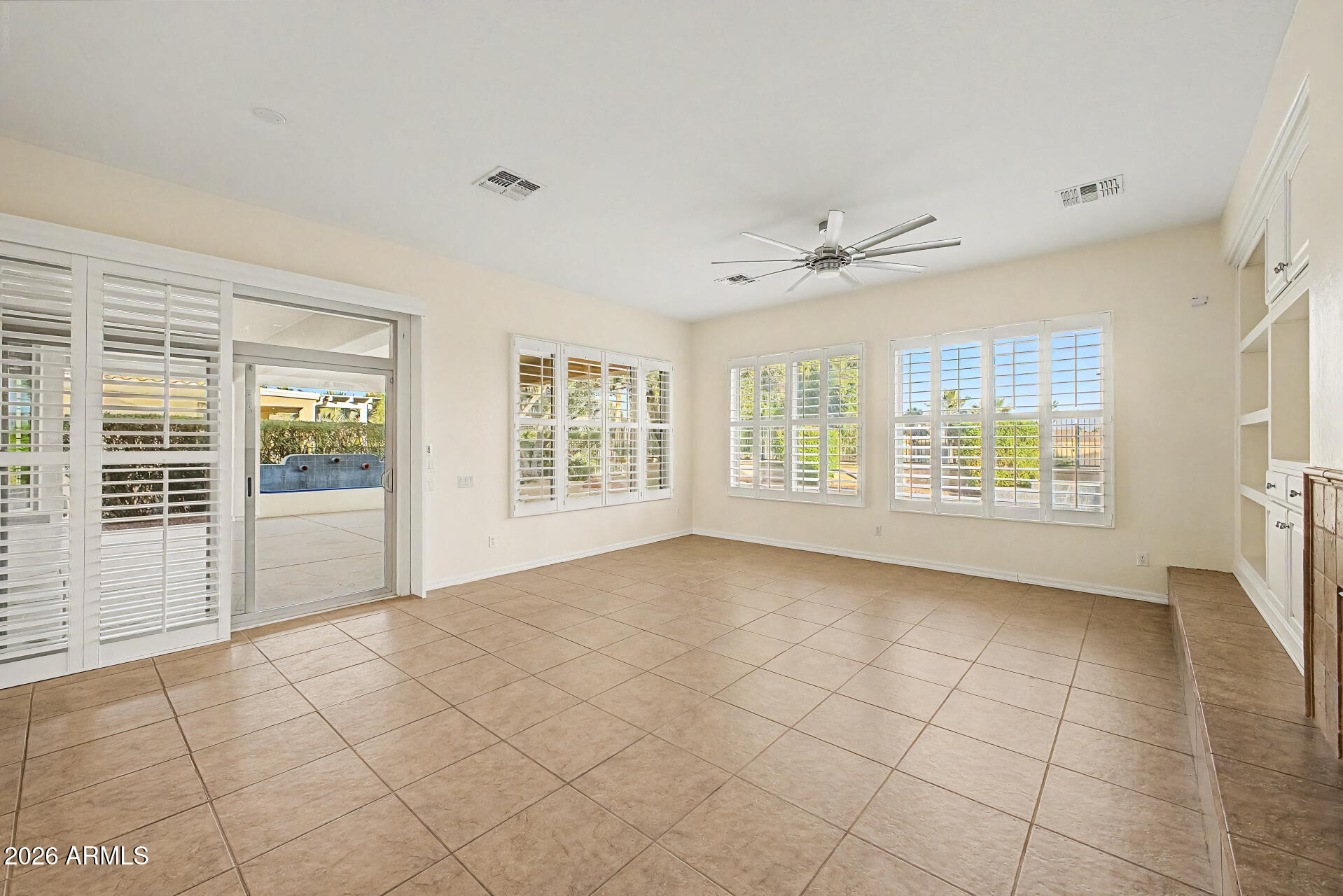 CORTE BELLA COUNTRY CLUB PHASE 1 UNIT 1 - Residential