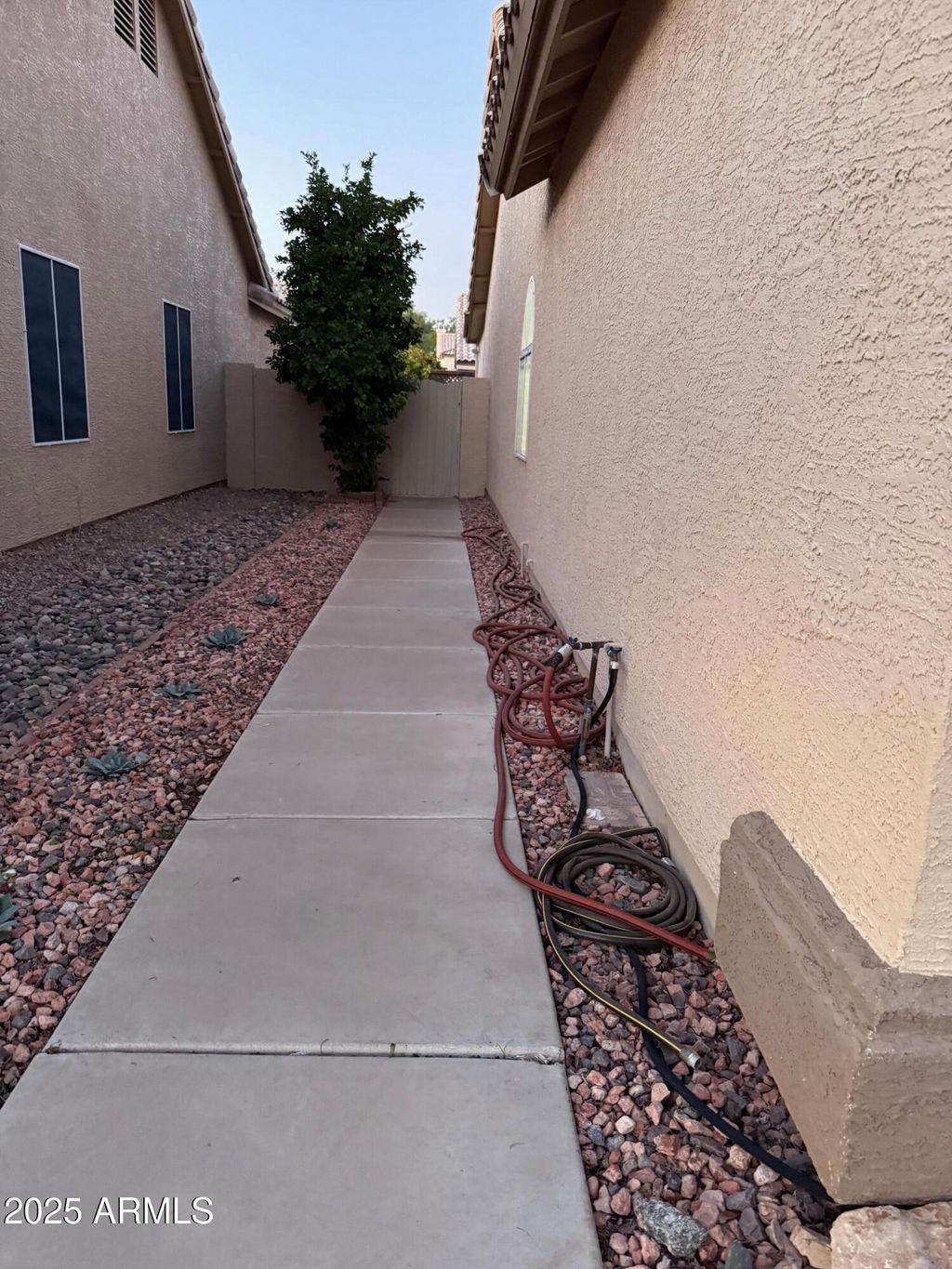 Photo of 10910 W Laurelwood Lane, Avondale, AZ 85392 (MLS # 6958176)