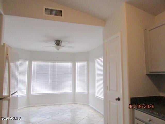 5763 W FREEWAY Lane