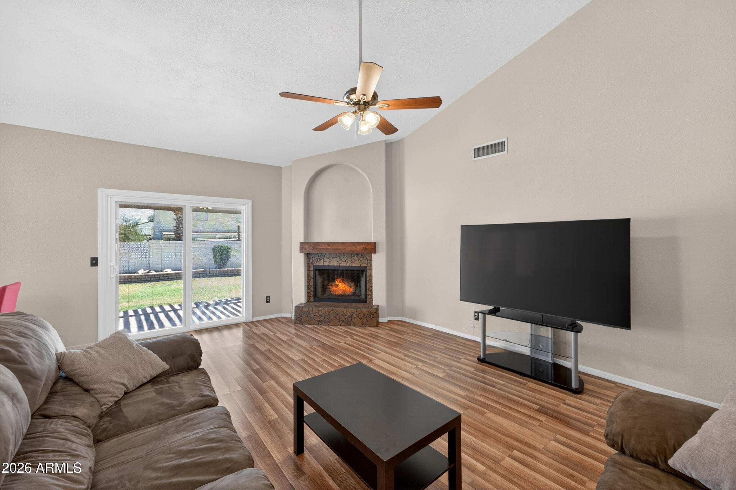 4437 W TOPEKA Drive
