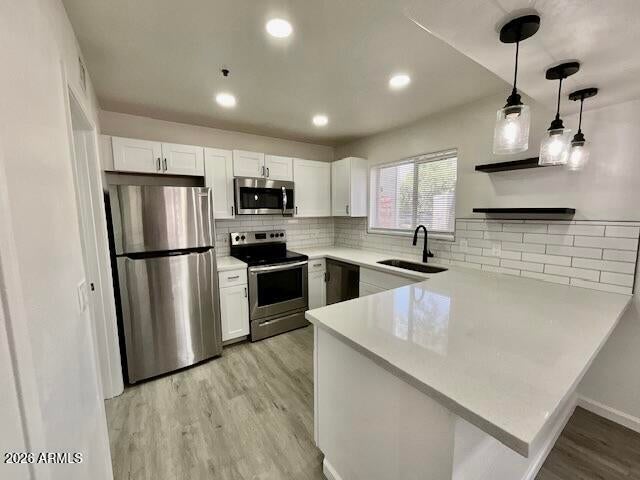 510 N ALMA SCHOOL Road 303