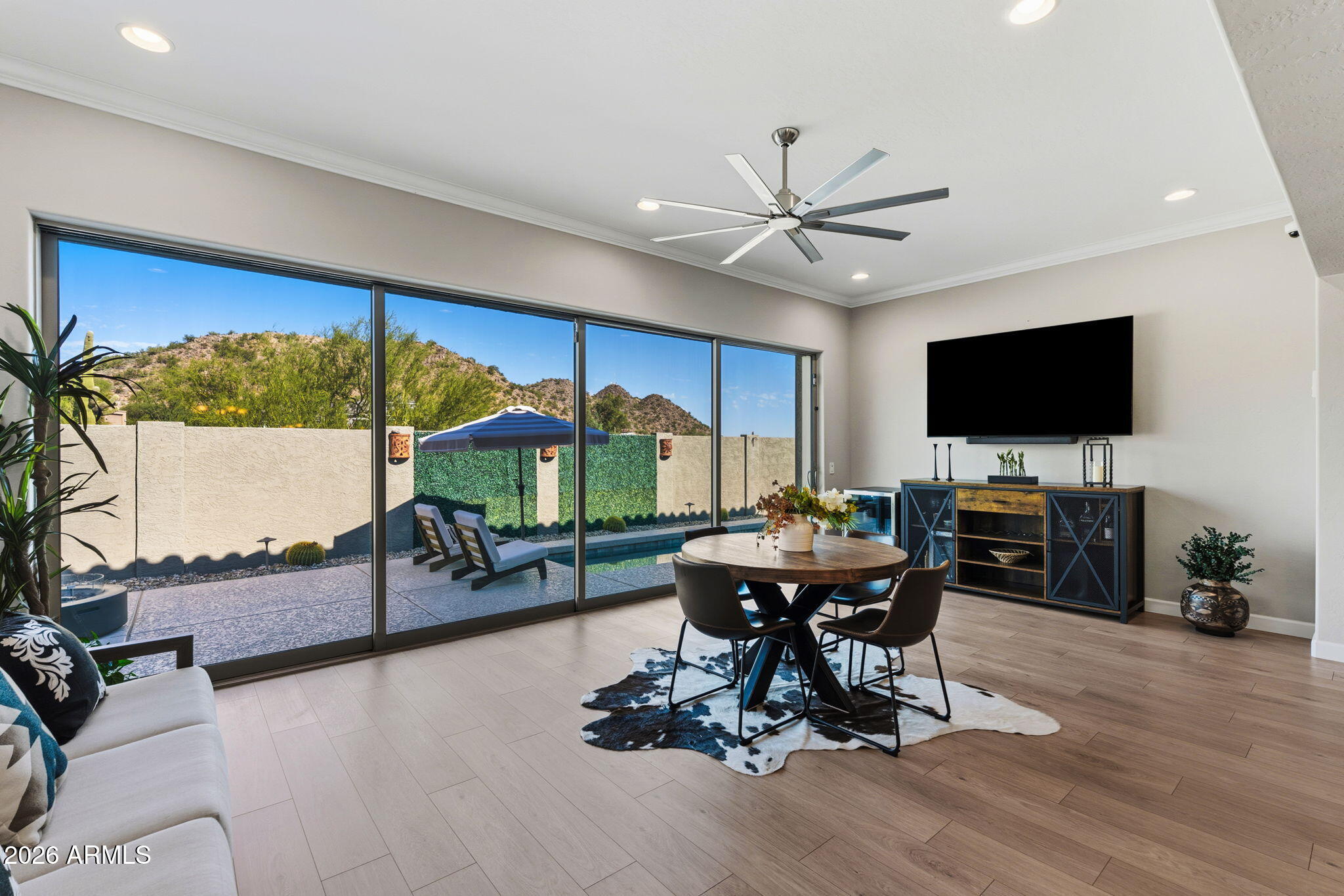 1803 N HARPER --