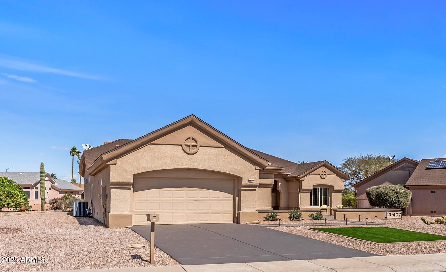20407 N TANGLEWOOD Drive