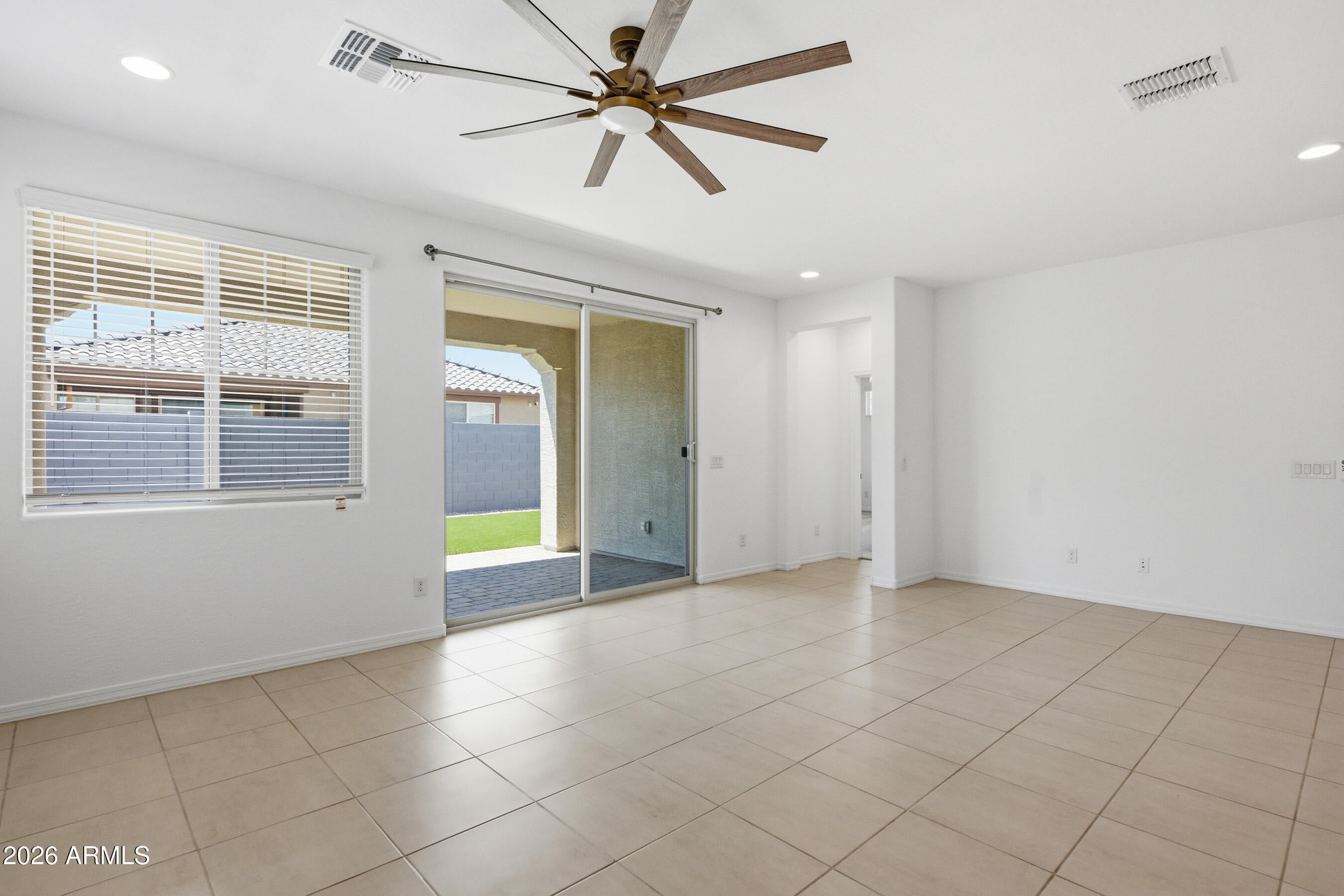 3810 N 101st Drive