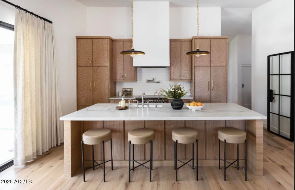 Photo of 5537 E Grandview Road, Scottsdale, AZ 85254 (MLS # 7000756)