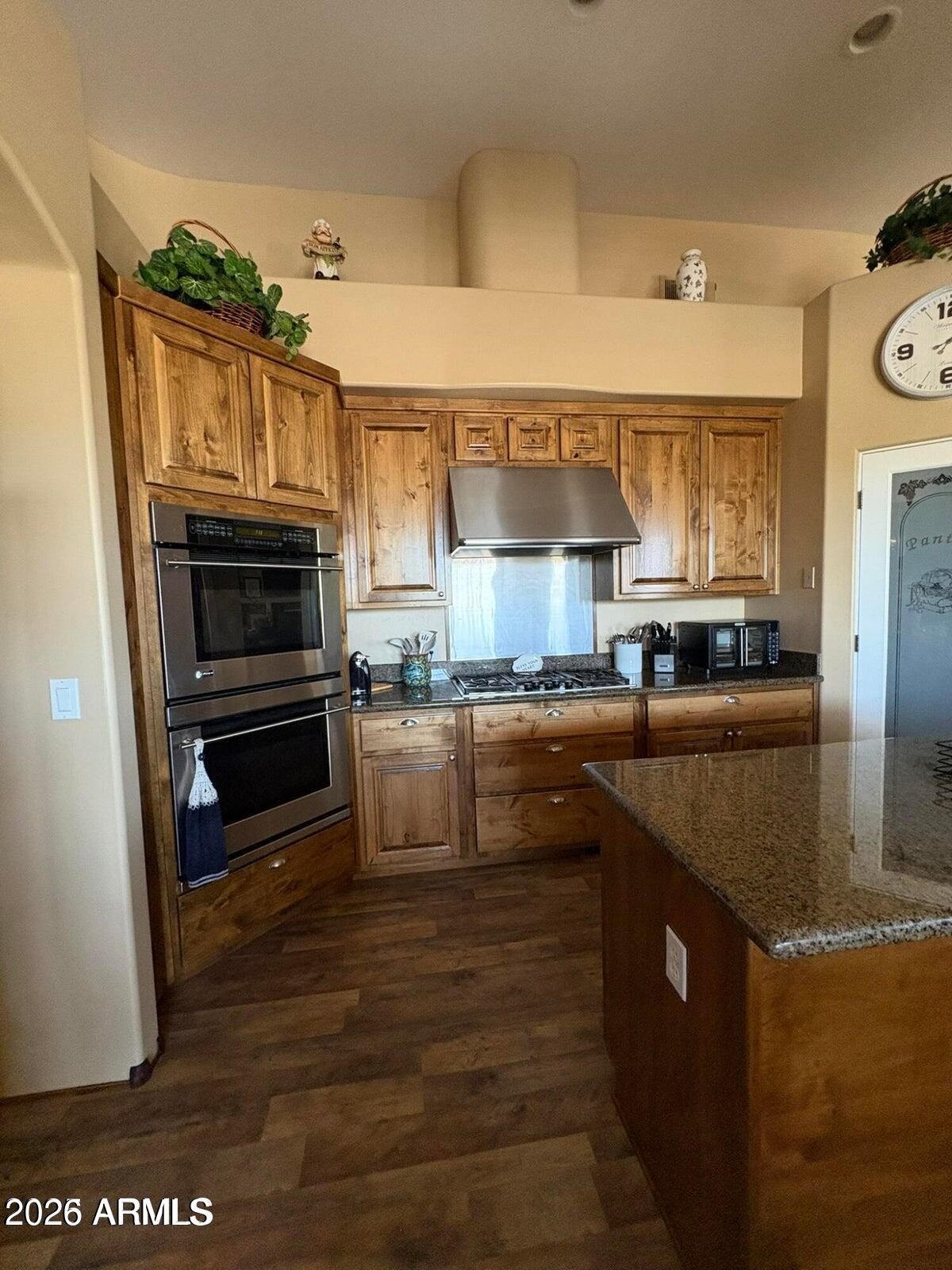 15523 W PEAKVIEW Road