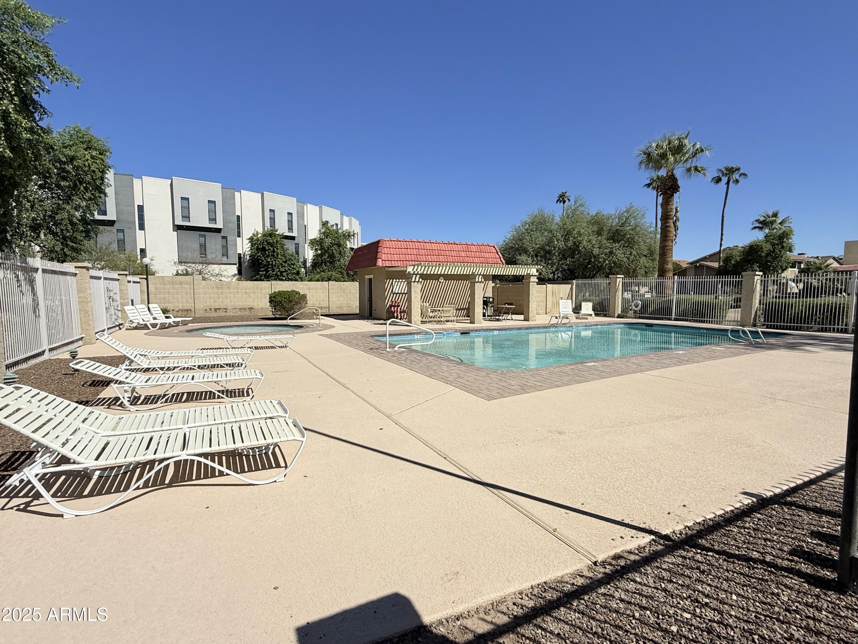 1230 N 84TH Place