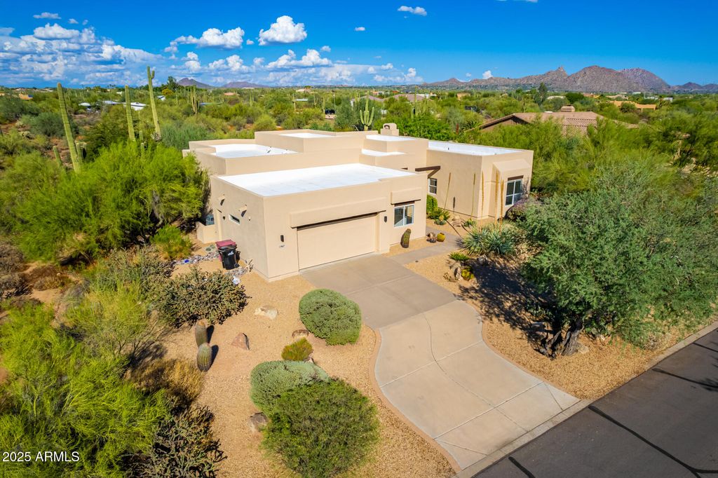 Photo of 27467 N 75th Way, Scottsdale, AZ 85266 (MLS # 6825513)