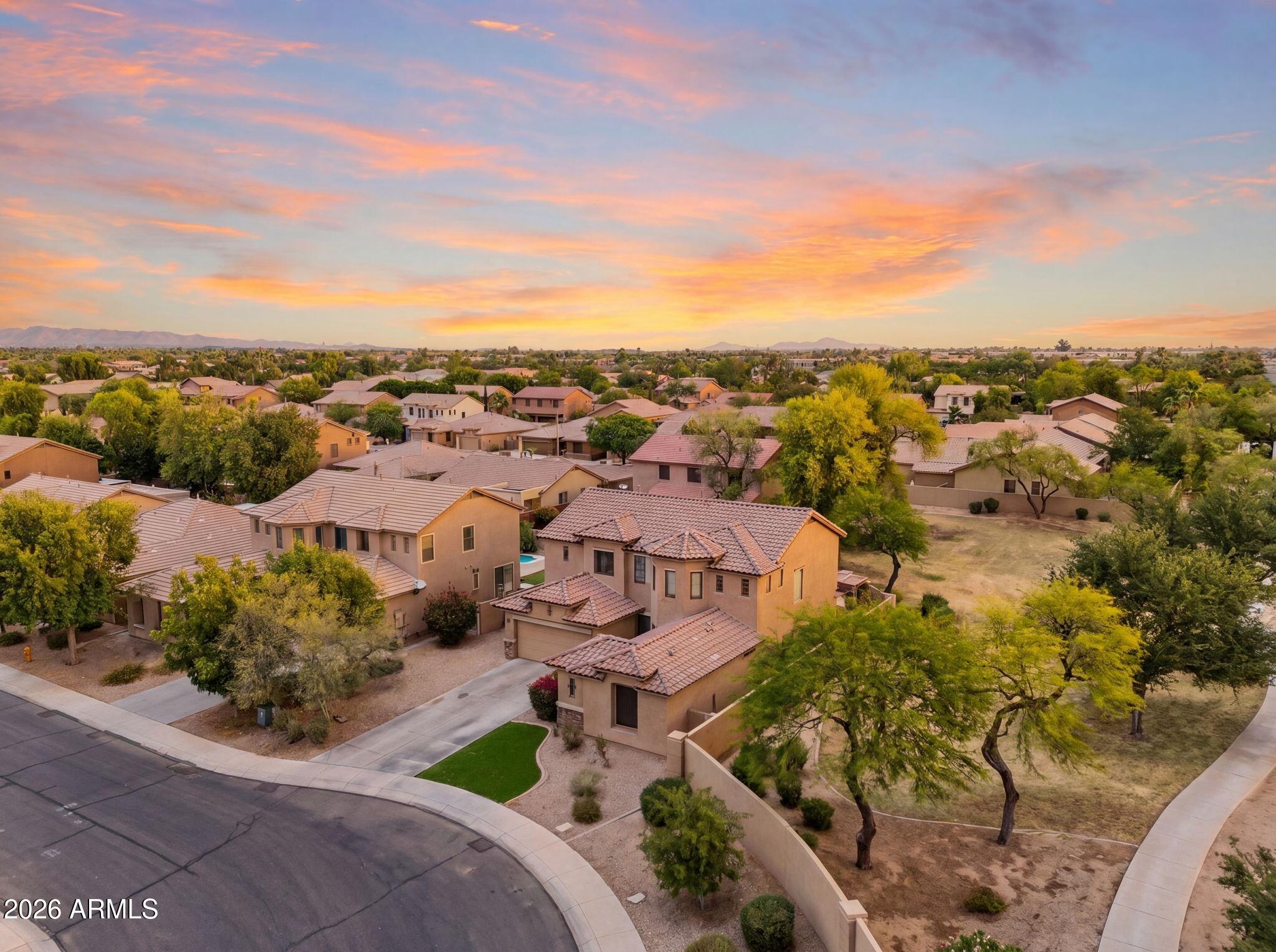 82 W RAVEN Drive