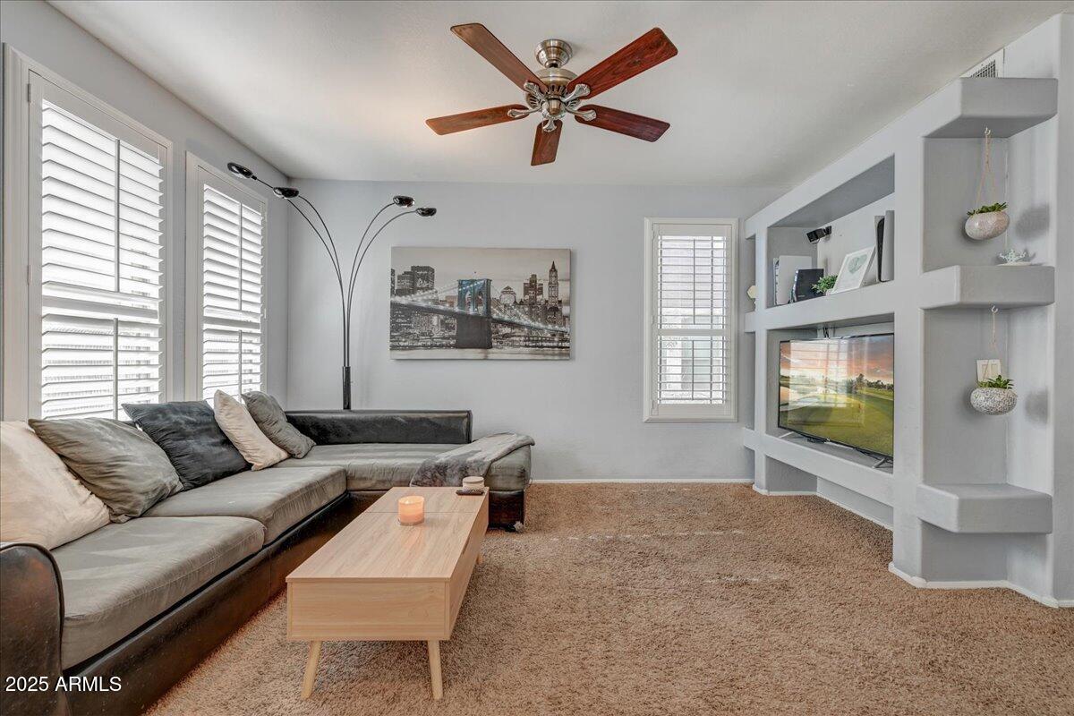 1225 N 36TH Street 1042