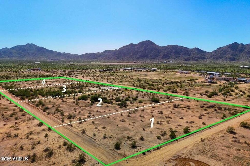 Photo of 0 N Sunspot Way Lot #1 1.44 Acres, Maricopa, AZ 85139 (MLS # 6929875)