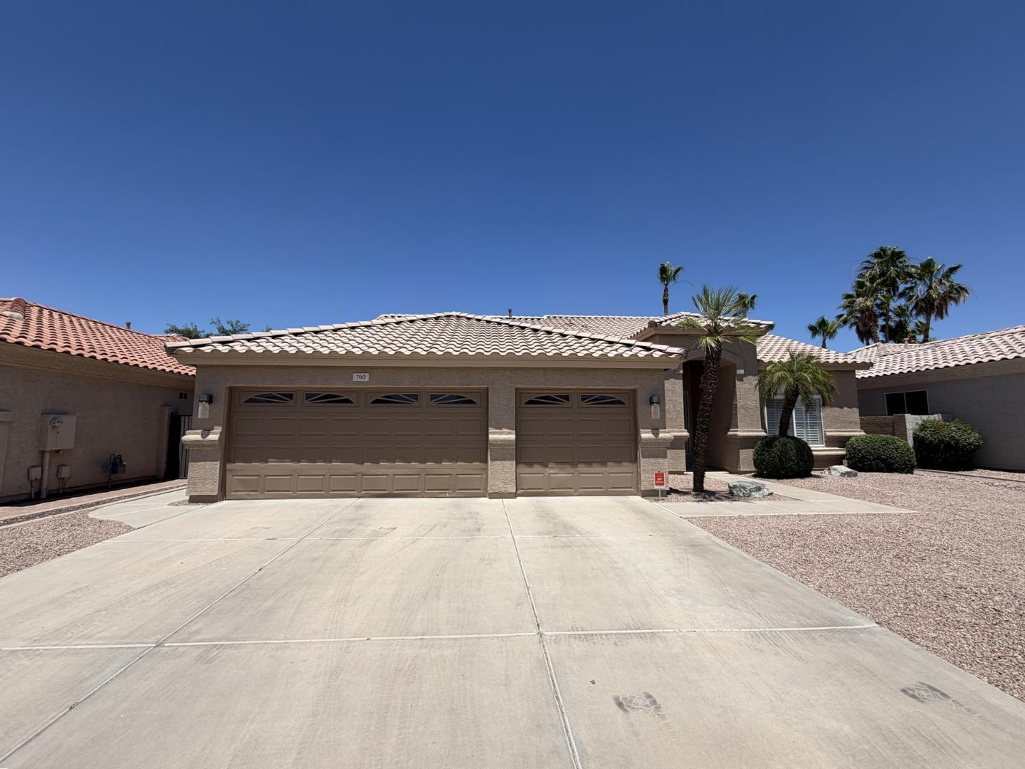 760 W Cherrywood Drive
