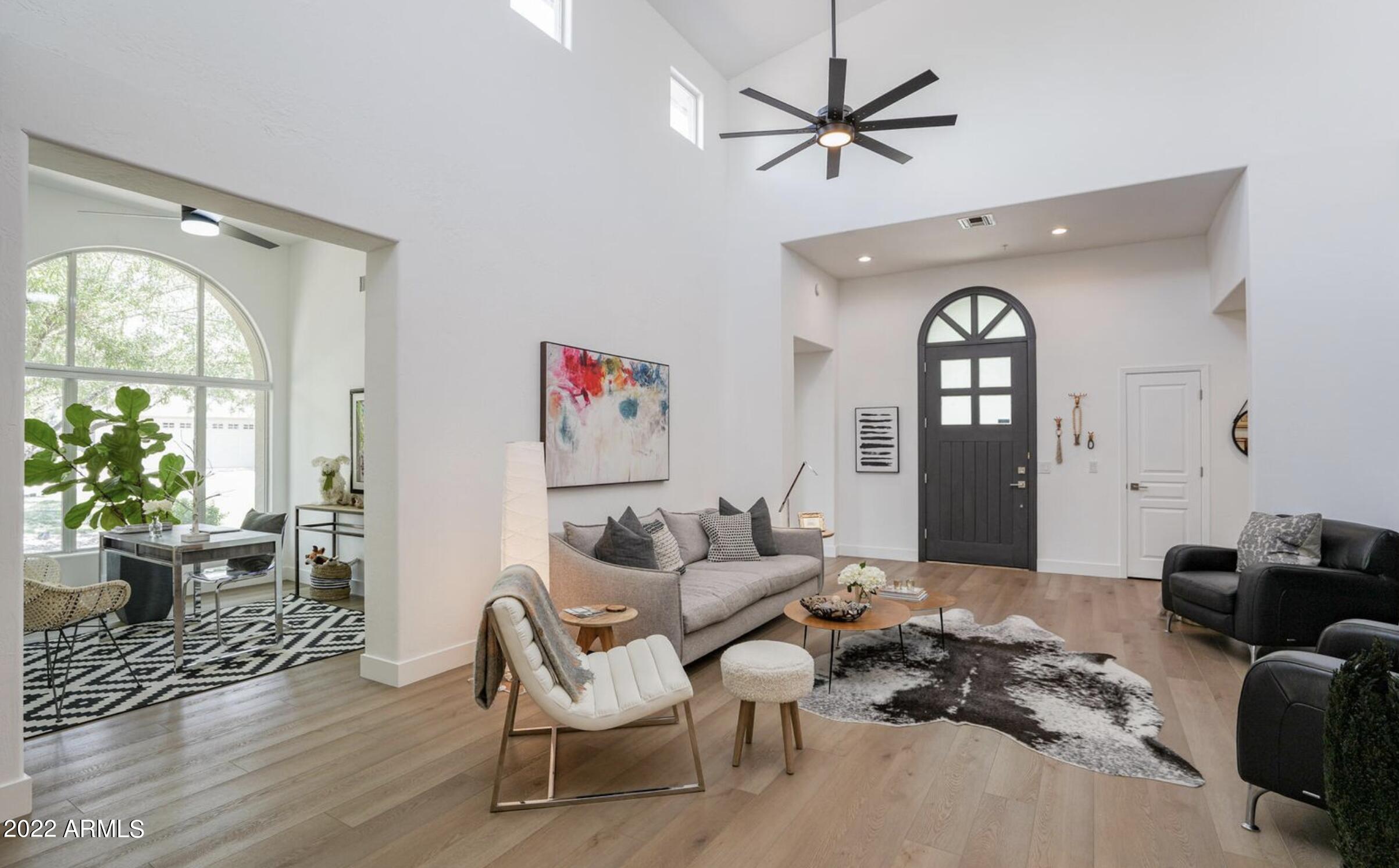 20802 N GRAYHAWK Drive 1096