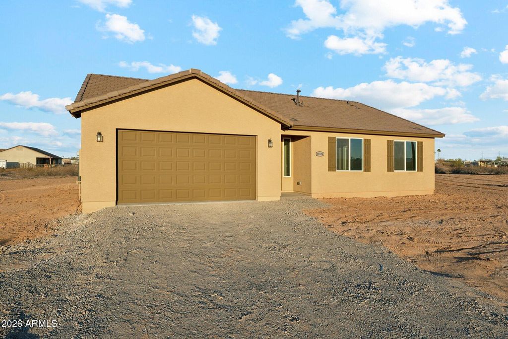 Photo of 31737 W Buchanan Street, Buckeye, AZ 85326 (MLS # 7002529)