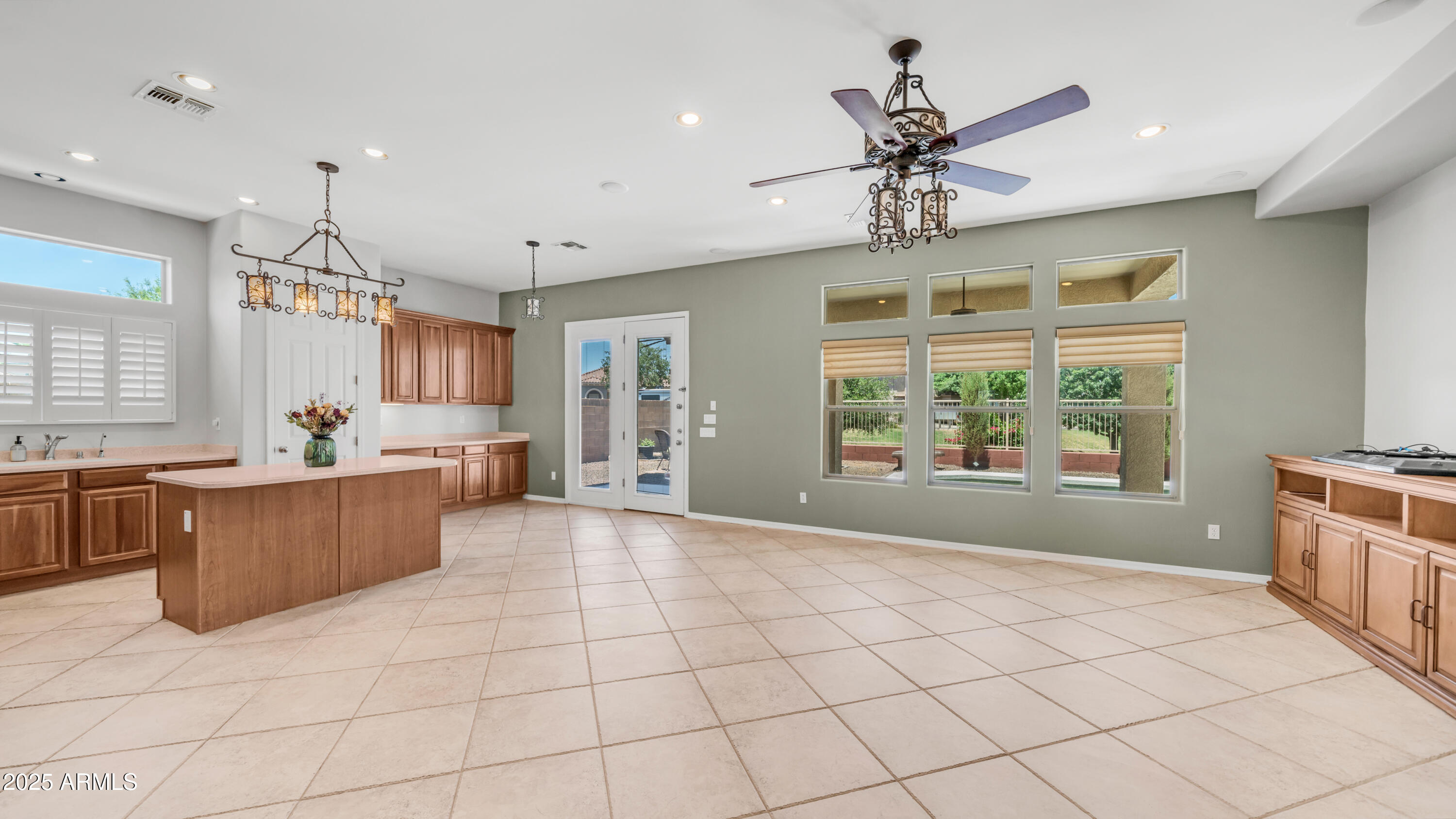 26135 N DESERT MESA Drive