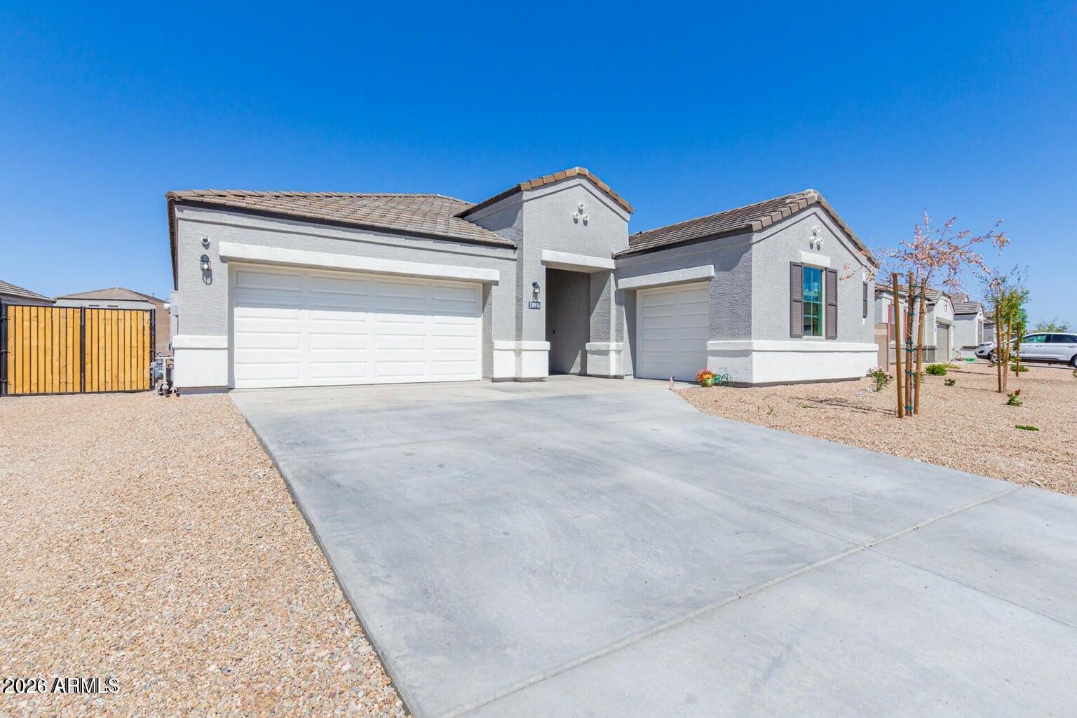 30916 W VERDE Lane