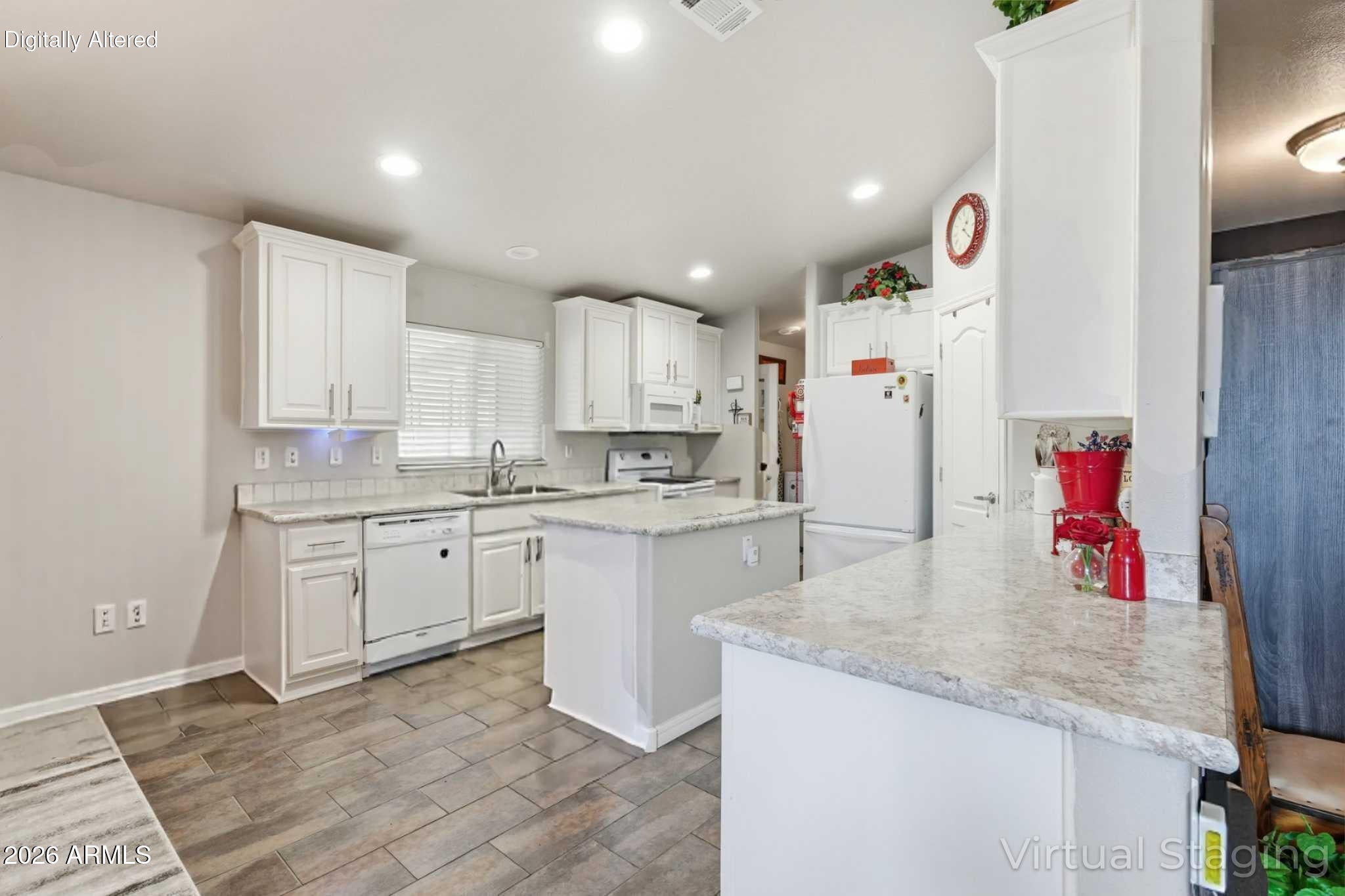 8865 E BASELINE Road 130