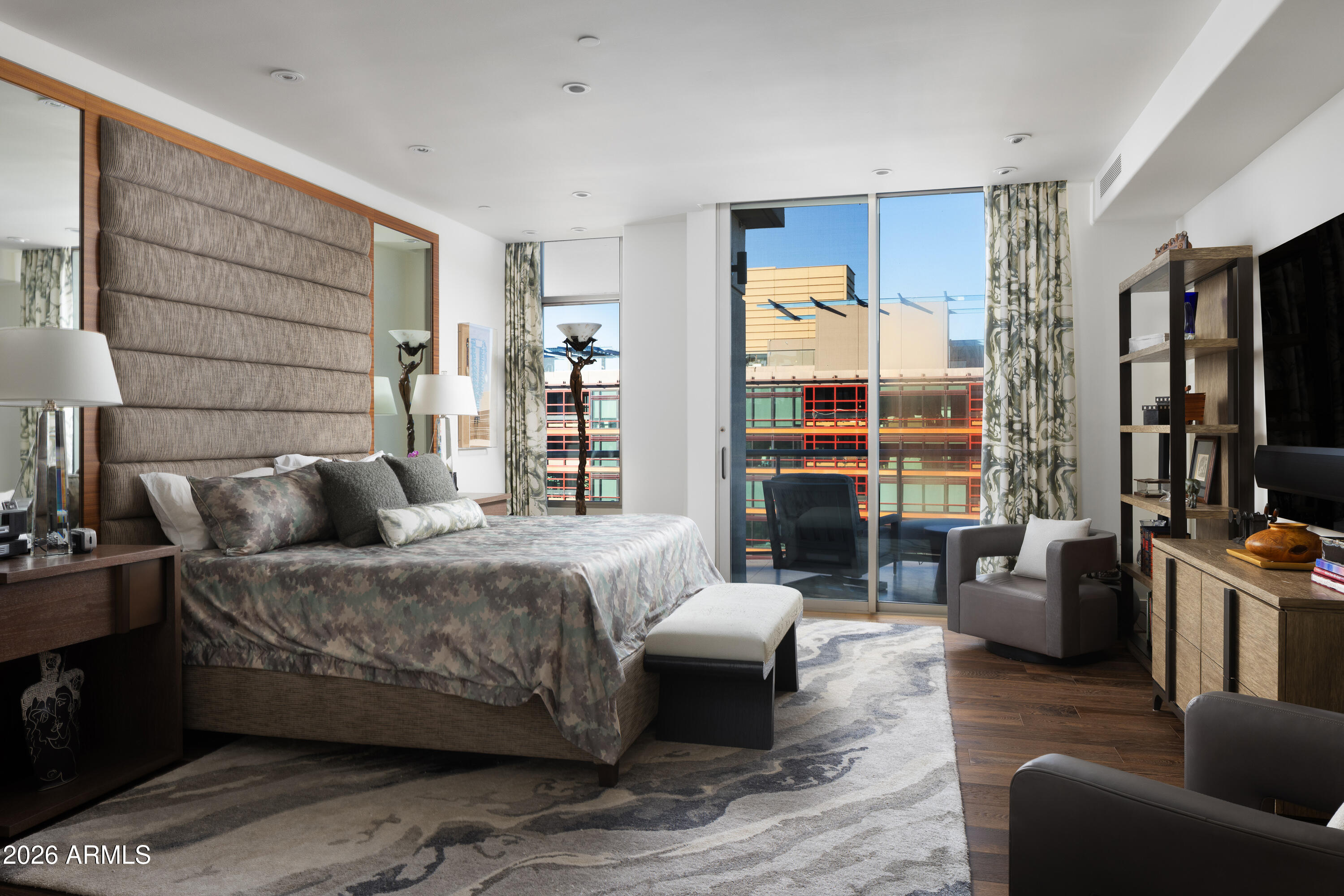 ESPLANADE PLACE CONDOMINIUM AMD - Residential
