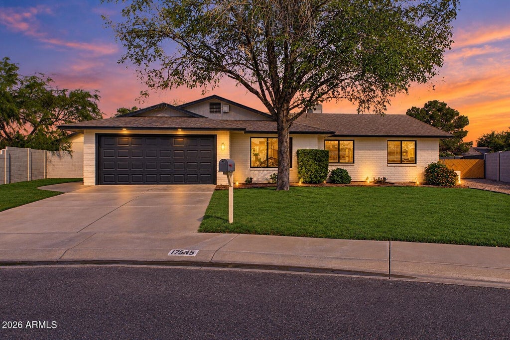 Photo of 17645 N 29th Avenue, Phoenix, AZ 85053 (MLS # 7094201)