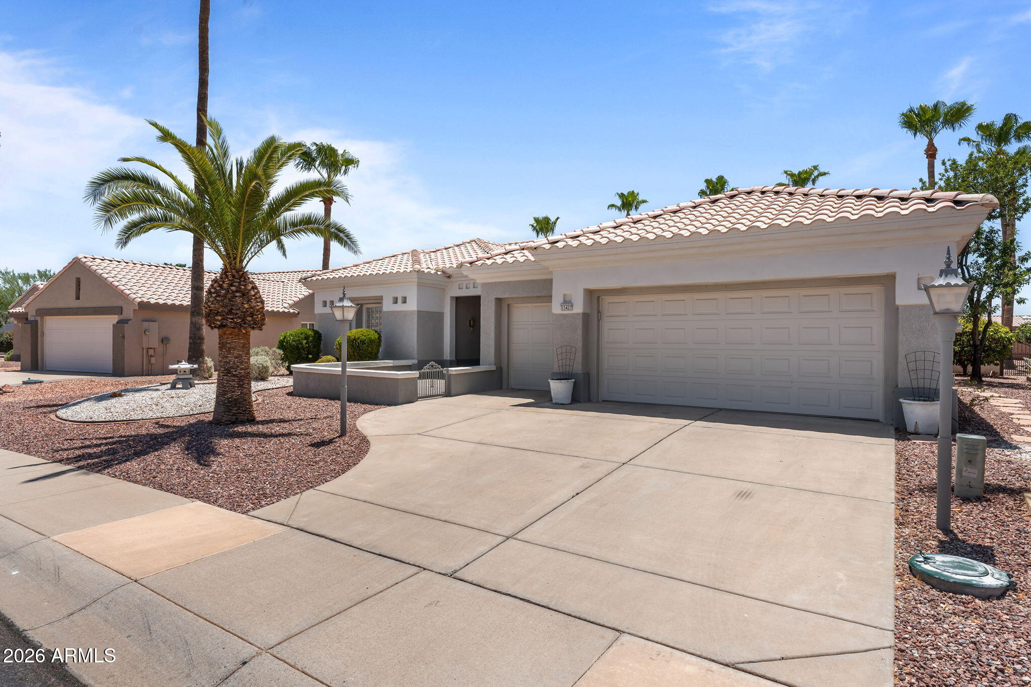 15427 W GUNSIGHT Drive