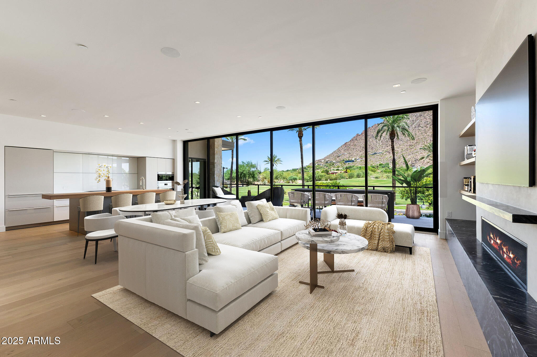 4575 N PHOENICIAN Boulevard 2