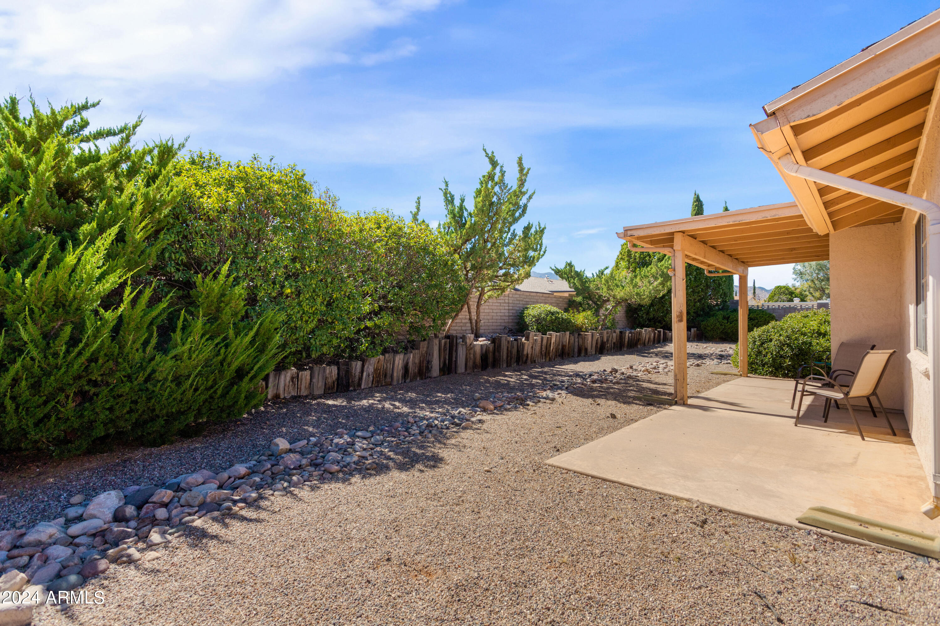 SUMMIT MEADOWS - Residential