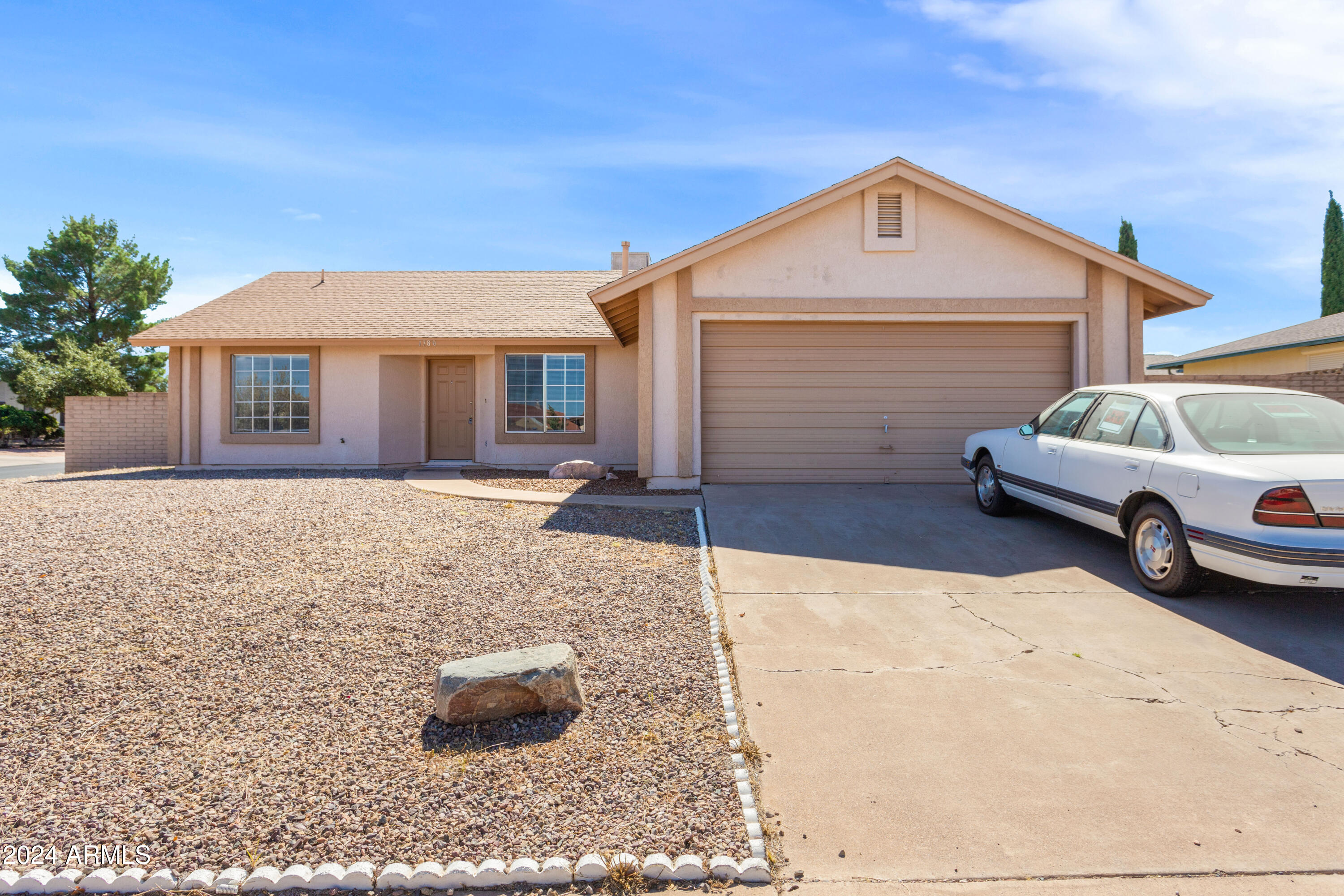 SUMMIT MEADOWS - Residential