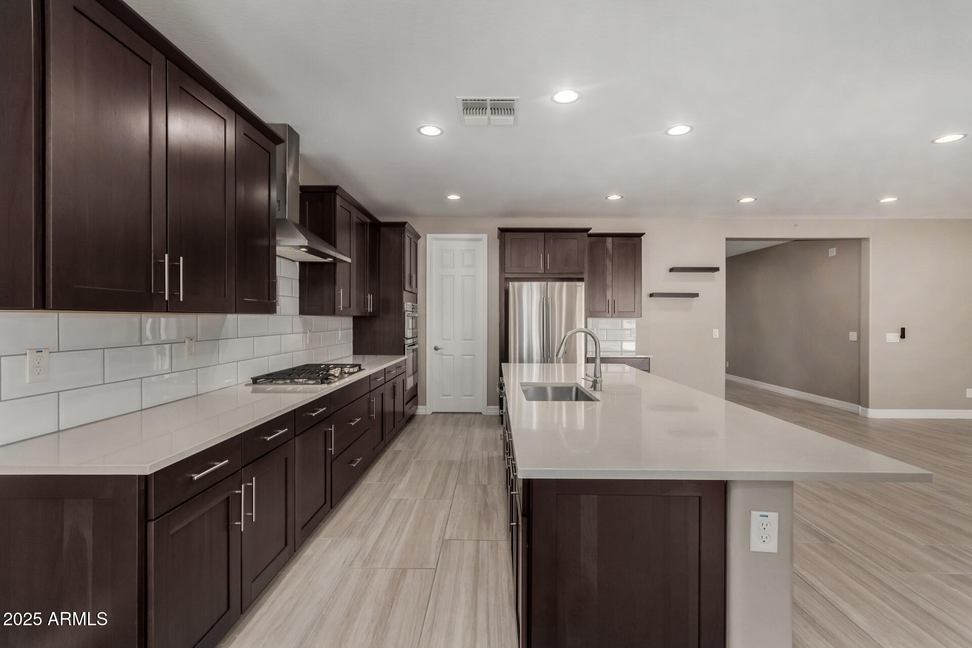 12528 W Tuckey Lane