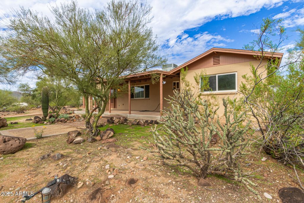 Photo of 44426 N 7th Street, New River, AZ 85087 (MLS # 6933150)