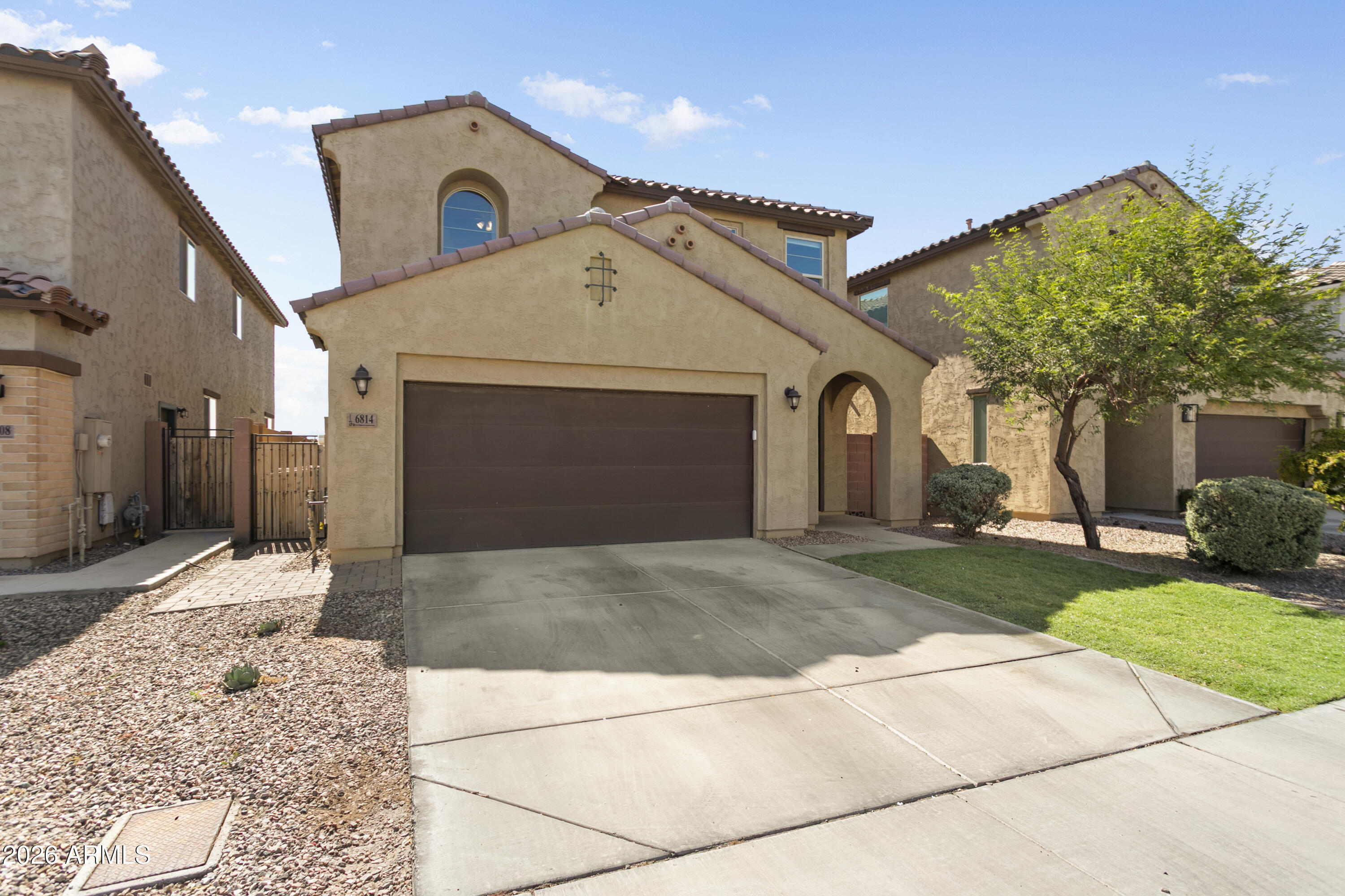 6814 N 88TH Lane