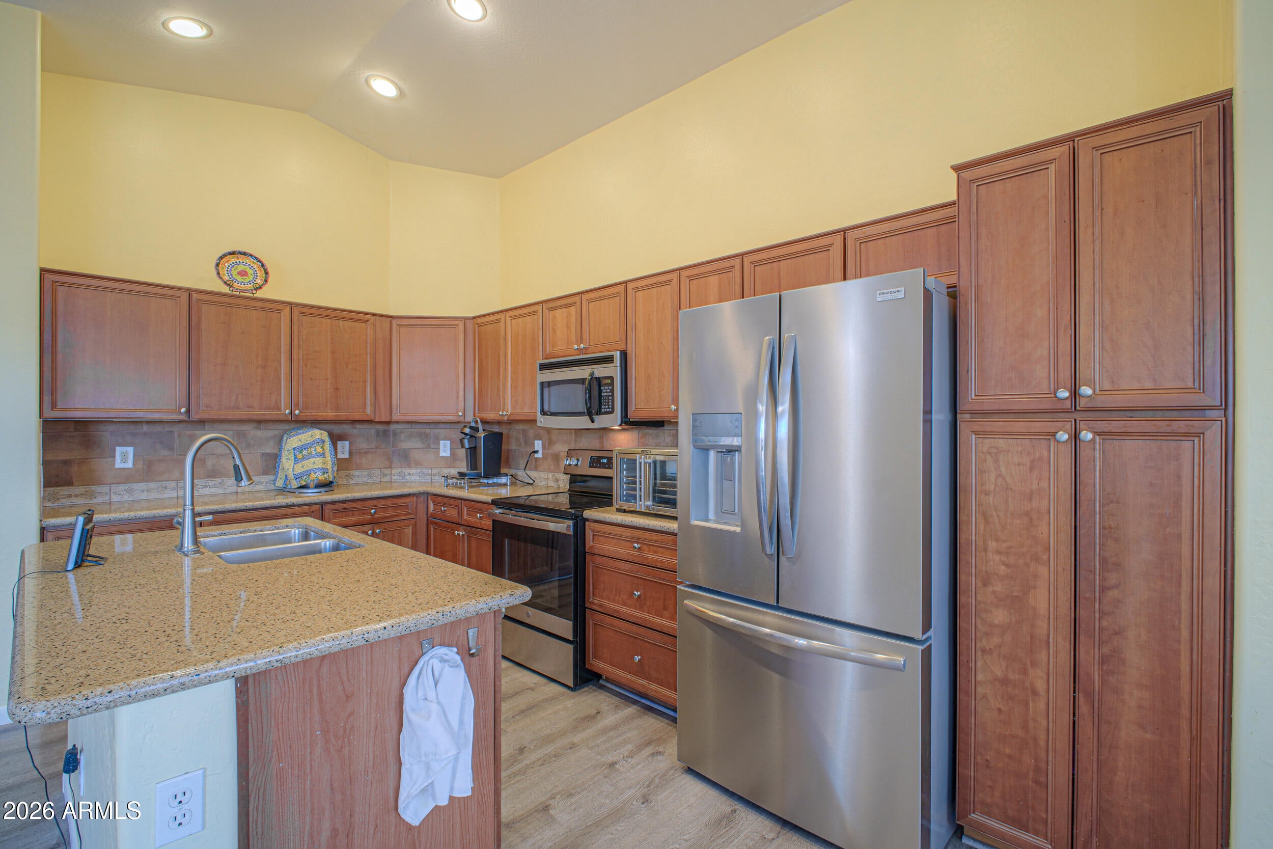1388 E NATASHA Drive