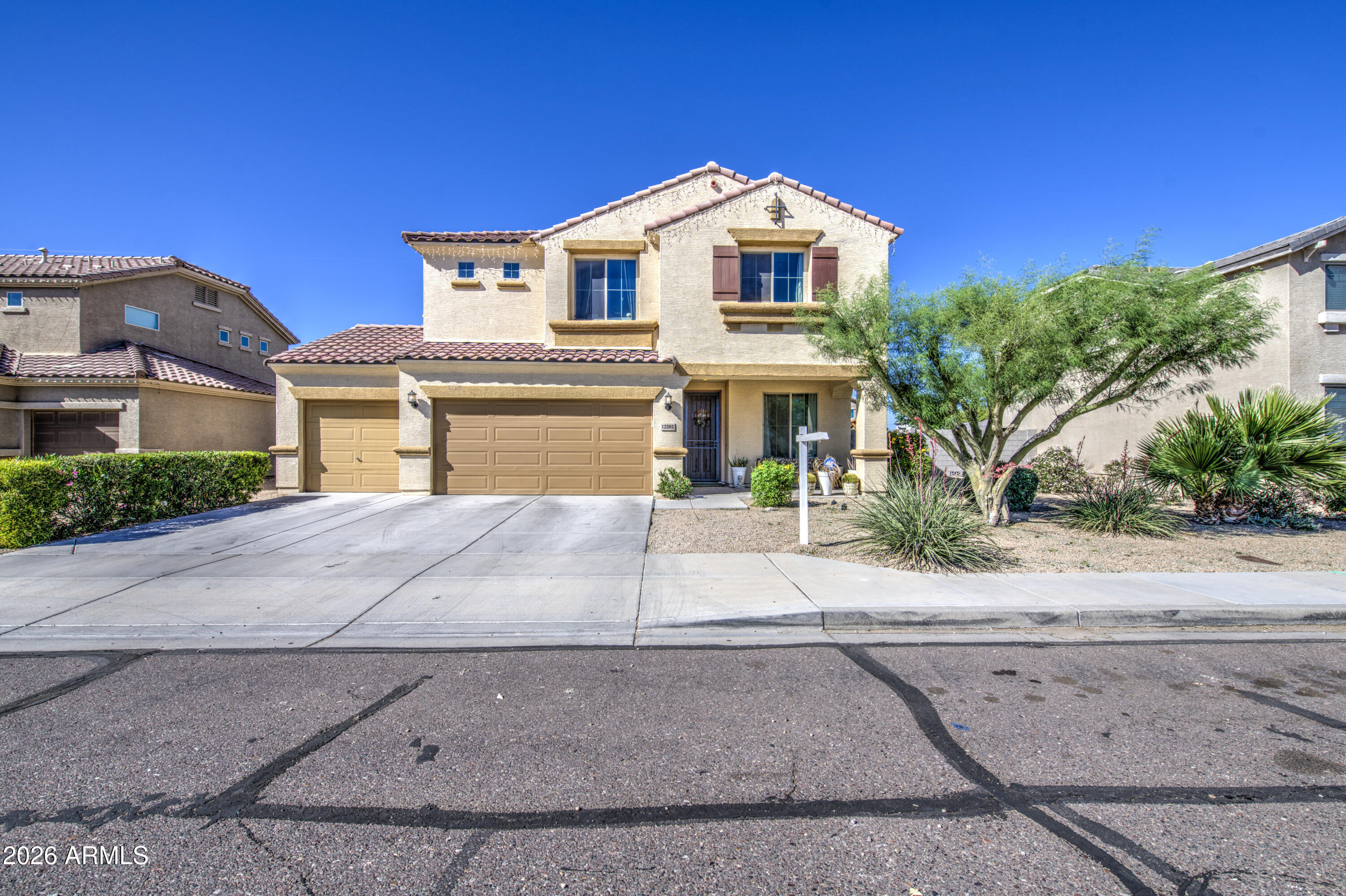 12202 W DEL RIO Lane