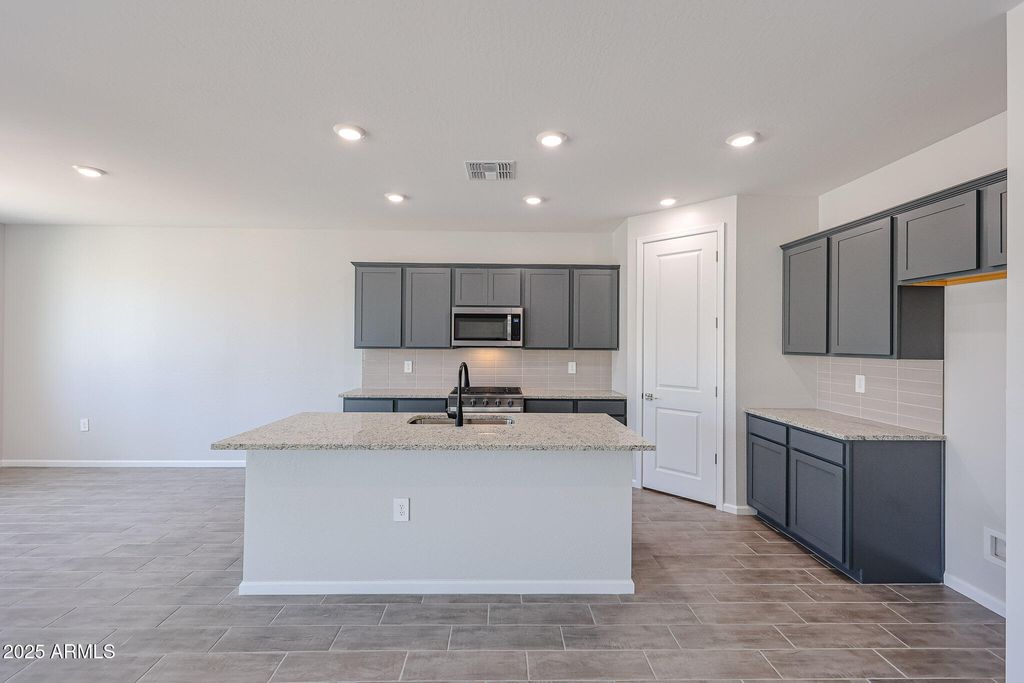 Photo of 17867 W Fulton Street, Goodyear, AZ 85338 (MLS # 6958970)