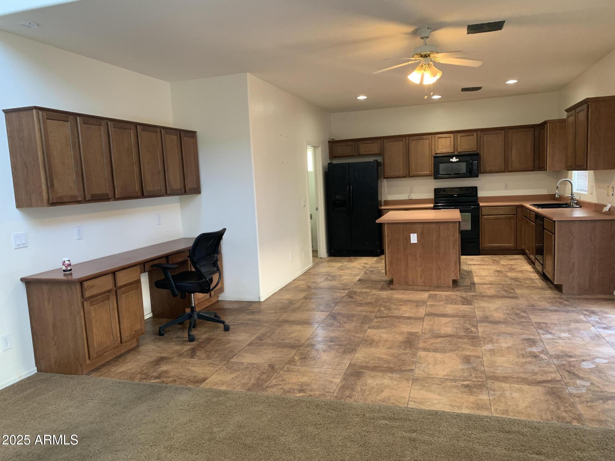 25270 W PLEASANT Lane