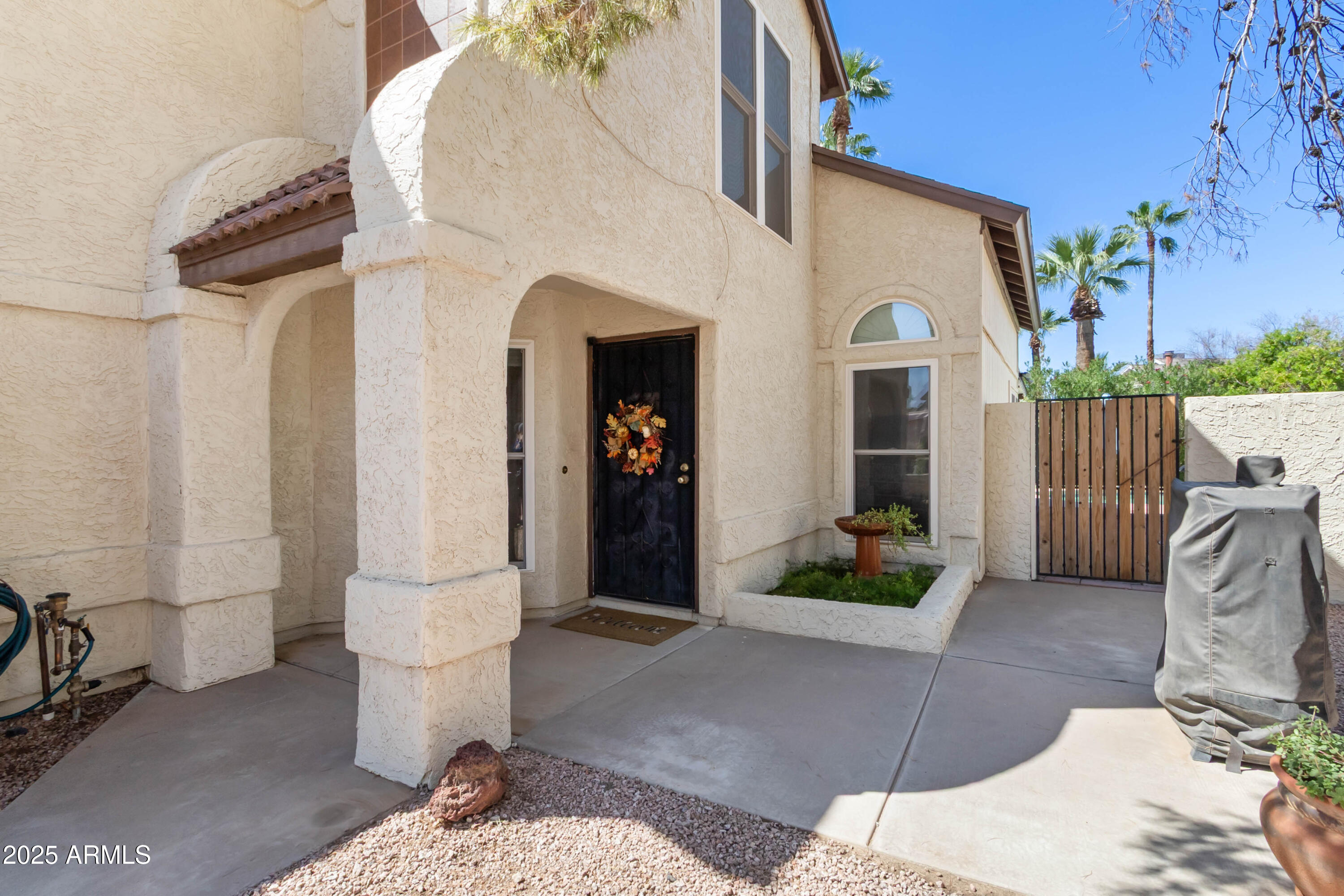 1624 N CALLE Circle