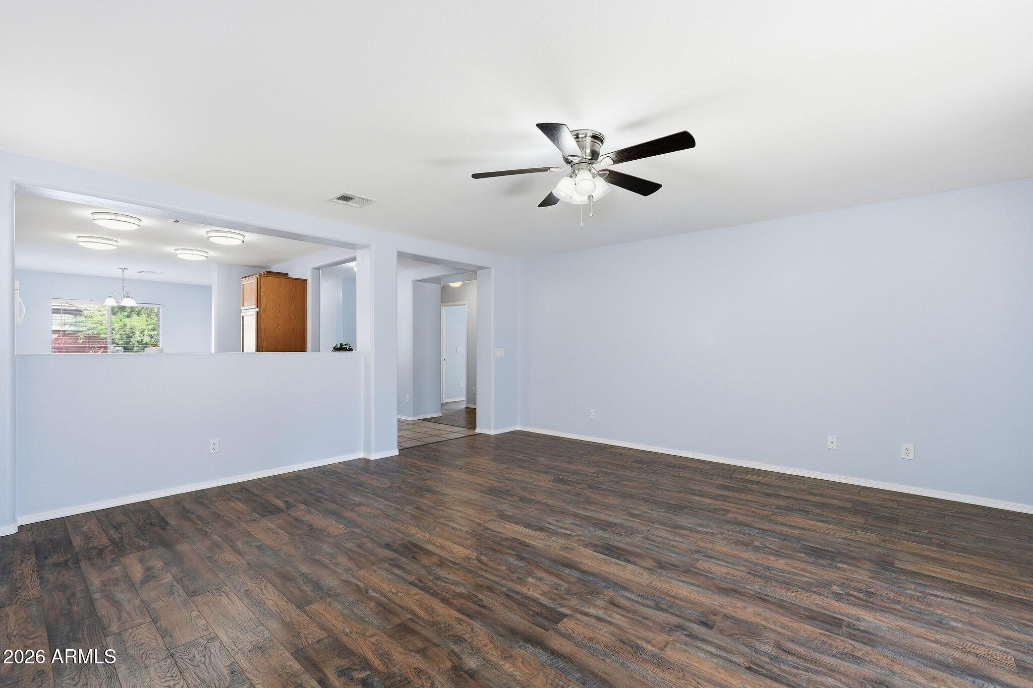 1213 W ROOSEVELT Avenue