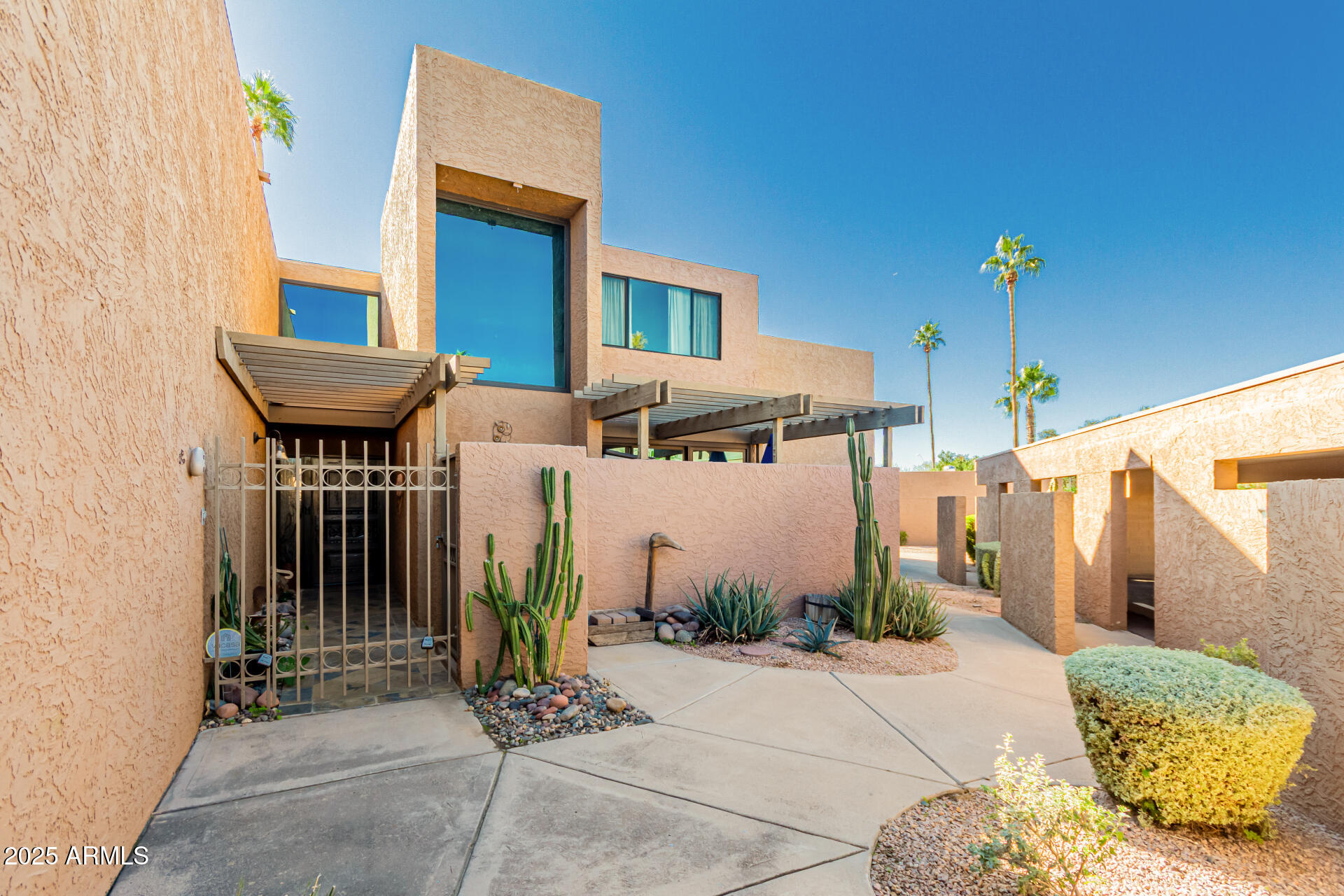 Homes for Sale in Queen Creek Arizona 1 7401 N SCOTTSDALE Road 37