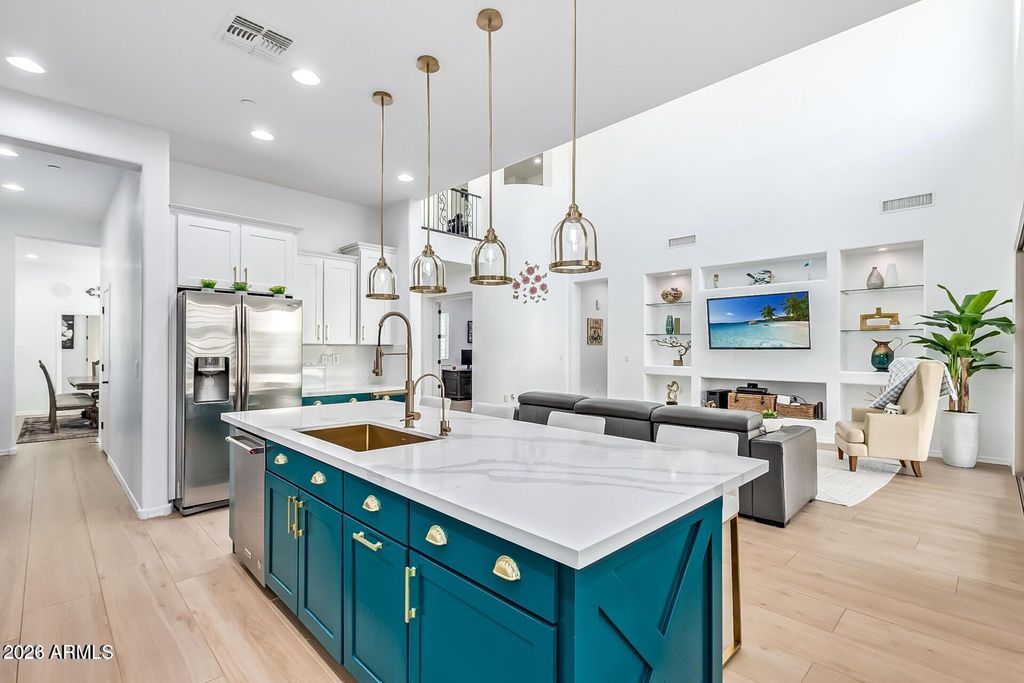 Photo of 1528 W Red Bird Road, Phoenix, AZ 85085 (MLS # 7001527)