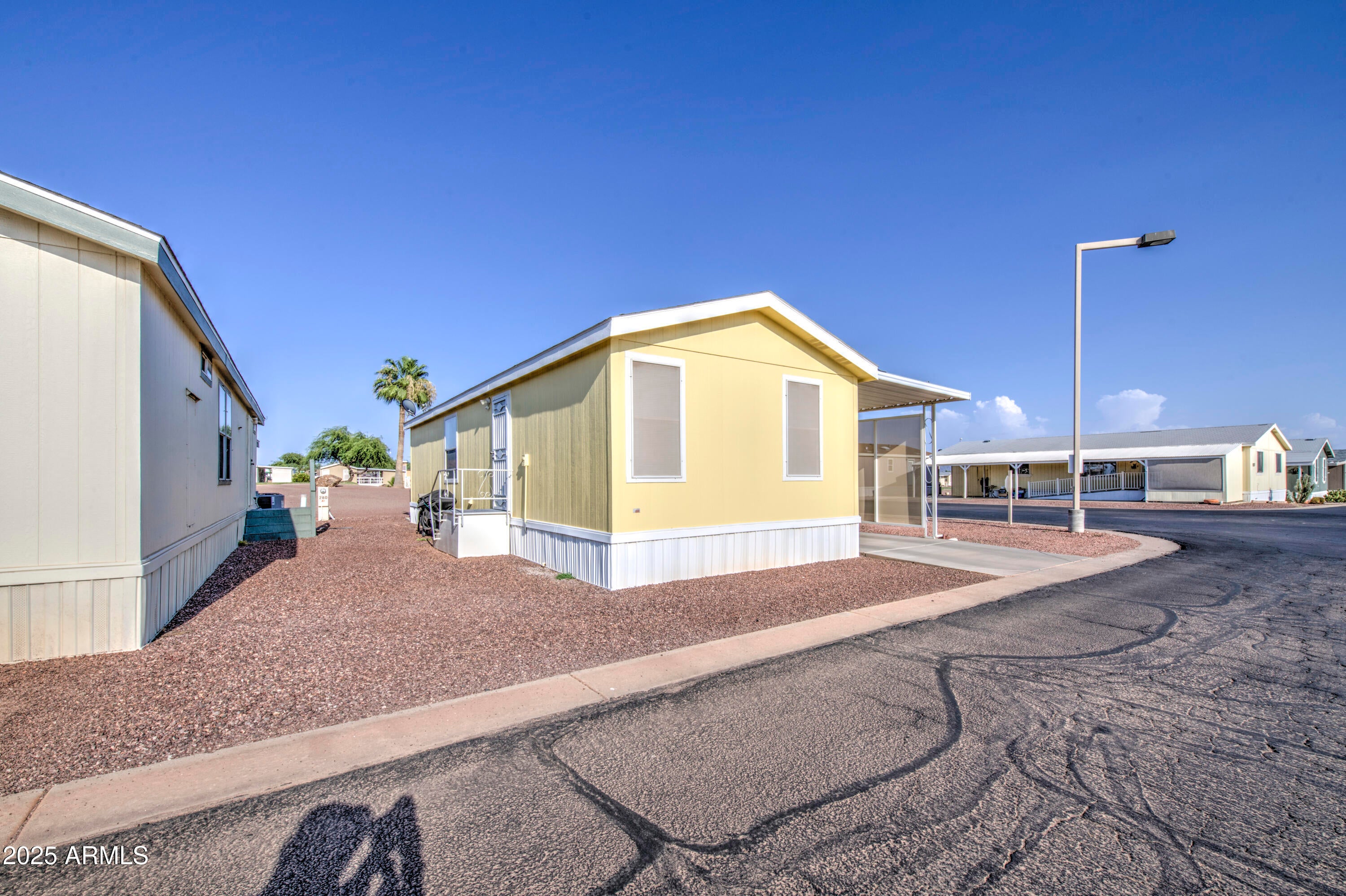 17506 W Van Buren Street 279