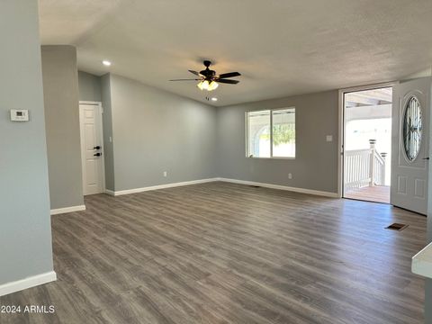 A home in Tonopah