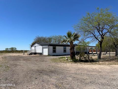 A home in Tonopah