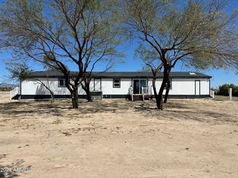 A home in Tonopah